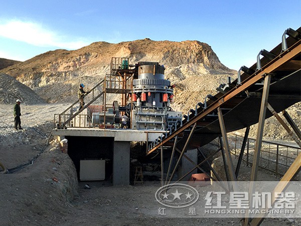 四川液壓圓錐破碎機工作現場 四川液壓圓錐破碎機工作現場