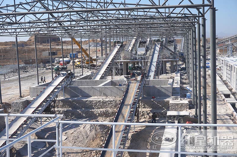 螺旋輸送機(jī)工作現(xiàn)場(chǎng) 螺旋輸送機(jī)工作現(xiàn)場(chǎng)