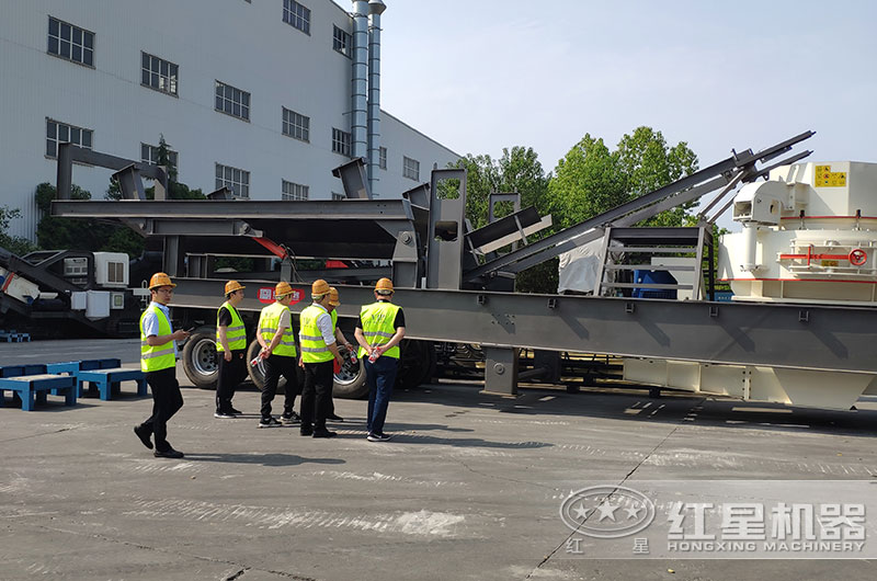 客戶到廠考察設(shè)備 客戶到廠考察設(shè)備