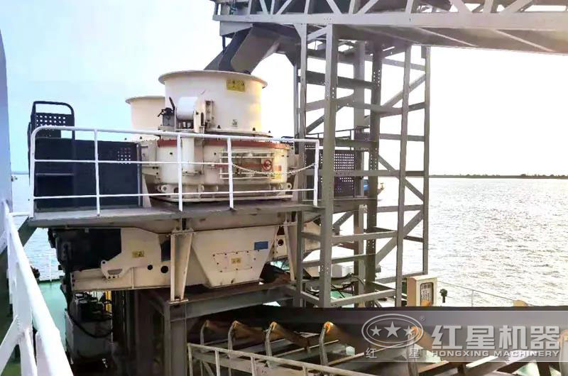 制砂機作業(yè)現(xiàn)場 制砂機作業(yè)現(xiàn)場